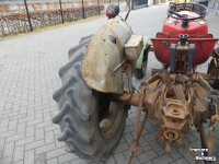 Tracteurs anciens Massey Ferguson FE35