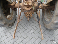 Tracteurs anciens Massey Ferguson FE35