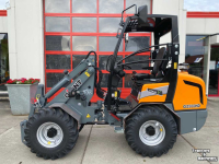 Chargeuse sur pneus Giant G2500 HD  nieuw !