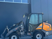 Chargeuse sur pneus Giant g3500