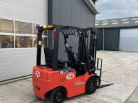 Chariot élévateur EP Equipment EFL 181