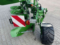 Charrues Amazone 4 schaar vario ploeg  cayros XMS V