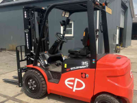Chariot élévateur EP Equipment EFL353 Heftruck