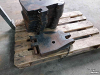 Poids frontaux Massey Ferguson Agco