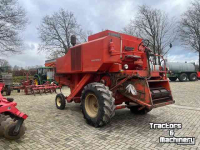 Moissonneuse batteuse Laverda m 120