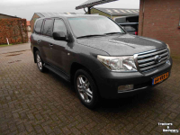 Autres matériel de terrassement et de chantier Toyota landcruiser 200