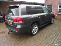 Autres matériel de terrassement et de chantier Toyota landcruiser 200