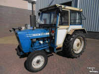 Tracteur Ford 2600