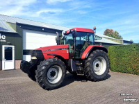 Tracteur Case-IH MX135