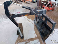 Pince à balle  Balenklem, Pakkenklem, boven-over, JCB aansluiting