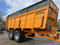 Benne d‘ensilage Dezeure S 24 Silagewagen