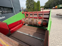 Distributeur de fourrage en bloc Strautmann BVW