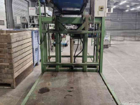 Remplisseur de caisses  Kistenvuller / Kistenfüller /  Box filler