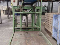 Remplisseur de caisses  Kistenvuller / Kistenfüller /  Box filler