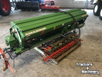Semoir Amazone AD302