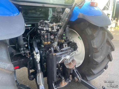 Tracteur New Holland tm 120