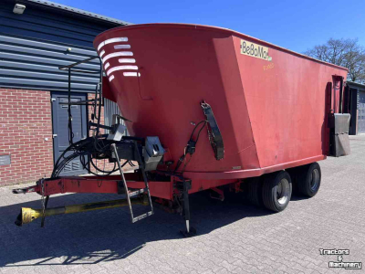 Mélangeuse Verticale BeBoMa Voermengwagen