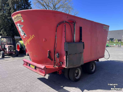 Mélangeuse Verticale BeBoMa Voermengwagen