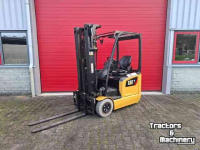Chariot élévateur Caterpillar EP14ANT