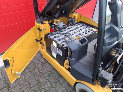Chariot élévateur Caterpillar EP14ANT