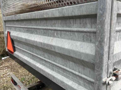 Remorque distributrice Schouten vdw150v