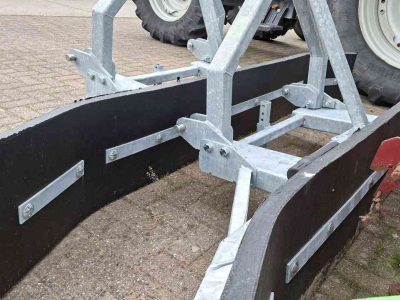 Autres équipements pour rue, entretien des accotements et des fossés Zocon RS270 rubberschuif