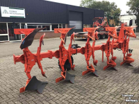 Charrues Kuhn Vari-Master 153