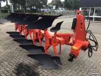 Charrues Kuhn Vari-Master 153