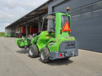 Chargeuse sur pneus Avant 645i Rental mini-shovel