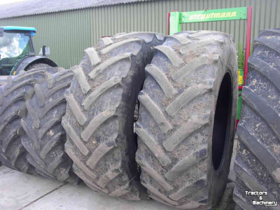 Roues, Pneus, Jantes, Barillets Jumelage Mitas 650/75 x 42