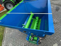Épandeur de sciure pour des logettes Ceres CBS 851 CBS 1300