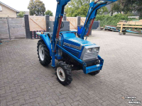 Tracteur pour horticulture Iseki Landleader 215 met voorlader en stuurbekrachtiging