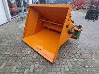 Épandeur de sciure pour des logettes Flingk ZX 1500