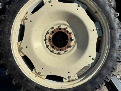 Roues, Pneus, Jantes, Barillets Jumelage  9.5R44