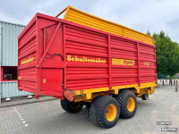 Autochargeuse Schuitemaker Rapide 140 Opraapwagen