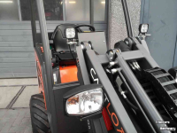 Chargeuse sur pneus Cast 825 D