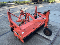 Balayeur Holaras H-220-HV