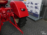 Tracteurs anciens Porsche P133