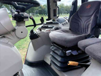 Tracteur Massey Ferguson 5610 Dyna-4