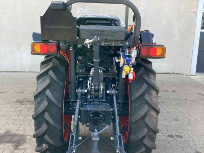 Tracteur pour vignes et vergers Kubota LX 351