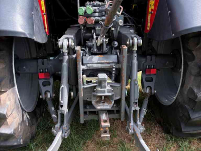 Tracteur Massey Ferguson 5610 Dyna-4
