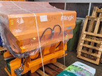 Épandeur de sciure pour des logettes Flingk KSS 1015.  Nieuw