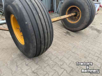 Roues, Pneus, Jantes, Barillets Jumelage Vredestein 20.07/70-20   ( 2 stuks met as)