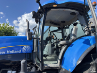 Tracteur New Holland T7030 PowerCommand. Fronthef, Vooras vering, 40km.