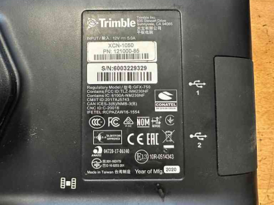 Systèmes et accessoires de GPS Trimble xcn 1050