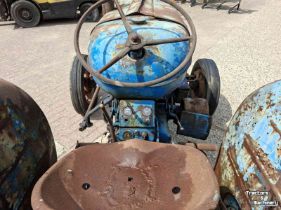Tracteur Fordson Major Diesel met gereviseerde motor!