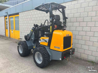 Chargeuse sur pneus Giant G1500 mini shovel kniklader