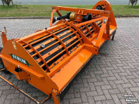 Broyeur de fanes Struik 4LKFA75