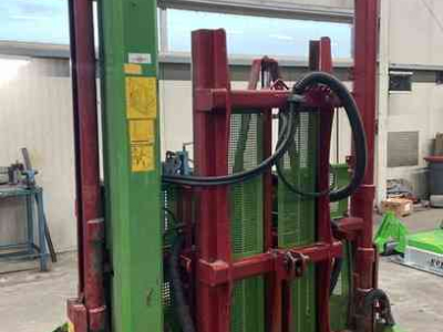 Désileuse à bloc Strautmann HQ2800  met lift