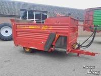 Distributeur de fourrage en bloc Schuitemaker Amigo 30 S